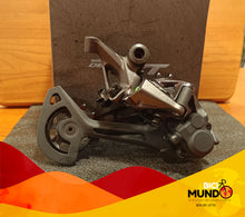 Cargar imagen en el visor de la galería, Cambio Shimano Deore XT 12V RD-8100