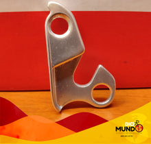 Cargar imagen en el visor de la galería, Oreja Terminal de Cuadro Dropout-38 para Trek