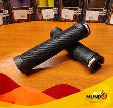 Cargar imagen en el visor de la galería, Puños MTB ZTTO y XTOS con Cierre de seguridad en Goma Gel Silicon