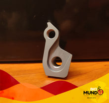 Cargar imagen en el visor de la galería, Oreja Terminal de Cuadro Dropout-288 para Santa Cruz