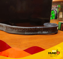 Cargar imagen en el visor de la galería, Tubos 700 x 23/32C Maxxis FV48mm, FV60mm Welter Weight