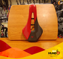 Cargar imagen en el visor de la galería, Asiento WB Prostático para MTB y Ruta 250x150mm
